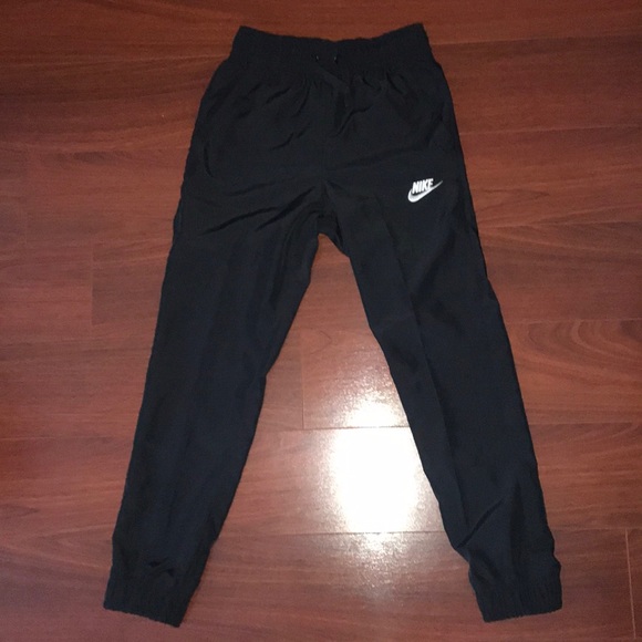 thin nike joggers